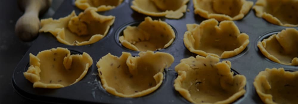 Teig für Käseküchlein in Muffinform
