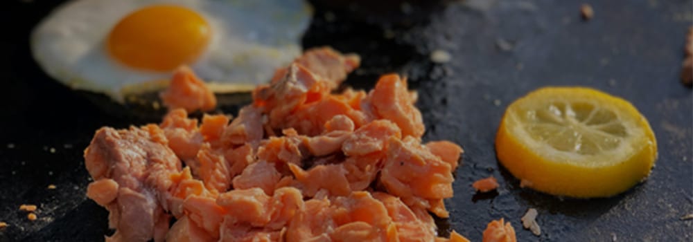 Pulled Lachs auf der Grillplatte