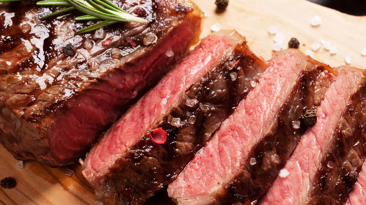 Gegrilltes Roastbeef im Anschnitt