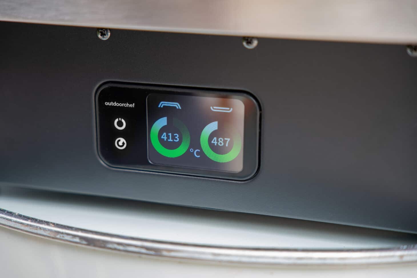 Digitales Display des Outdoorchef PRISMO 420 G Pizzaofens mit Temperaturanzeige